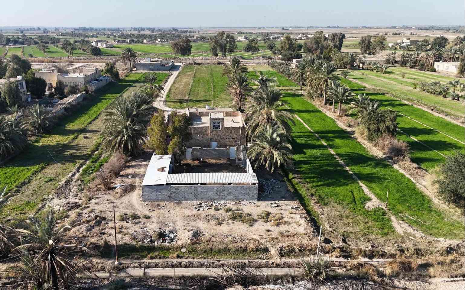 بسبب الوعود الكاذبه تم إعادة نشر  الكاع  للبيع موقع مرت كافت خدمات كهرباء ماي تبليط موقع الكاع على الثريمة قرب سيد عجه  للاستفسار الاتصال على الرقم ***********
