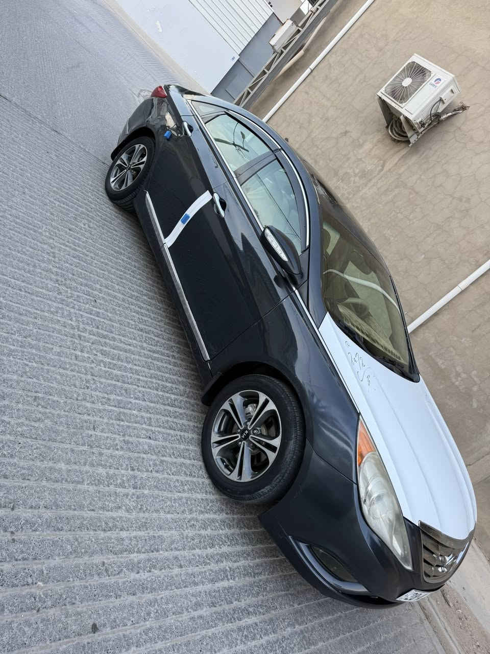 سوناتا مديل  2011 موصفات فول مكفوله من الظربه الداخليه  بيه رشات قليله نجف بسمي مكينه وكير وحداديه وتبريد خير من الله 
السعر 87 قفل 🔐 الاستفسار ‭0781 069 9666‬ مكاني نجف مامتواجد ع فيس
