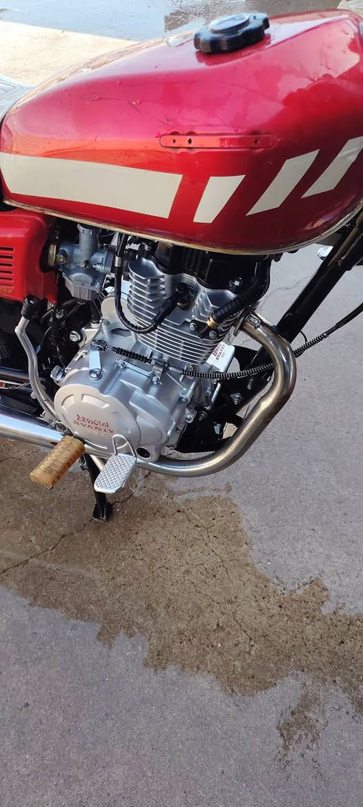 سافين 2024 منفيس موجود للبيع او مراوس بماطور تعبان شعندك نزل
***********
