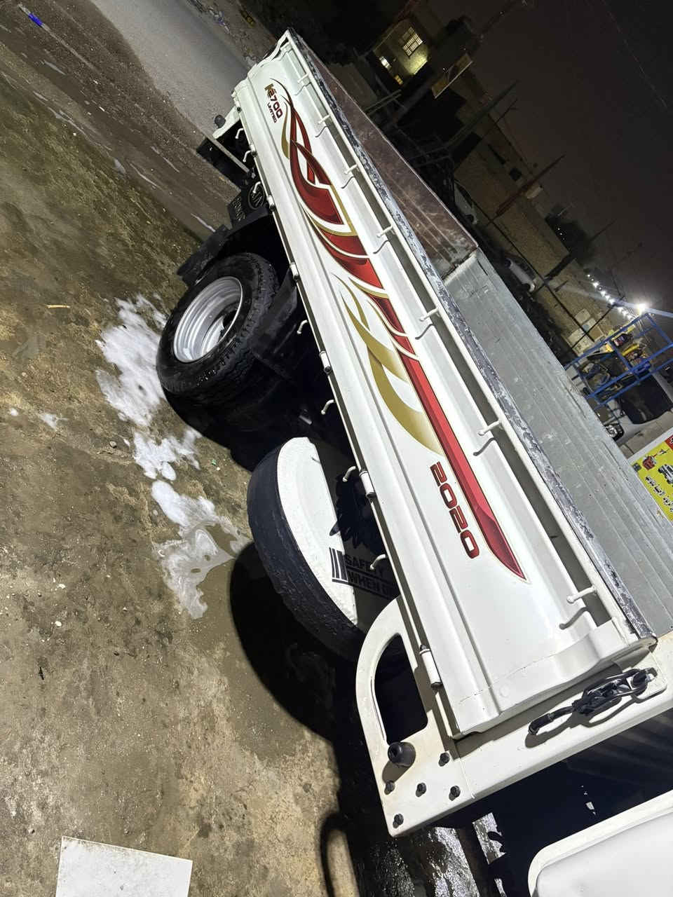 سلام عليكم 
فحل مفتوح 
٢٠١٦
معمره دوس خياس
مكاني بغداد الدوره
سياره خير من الله 
كامله للخير 
***********
سعرها ١٢٥
