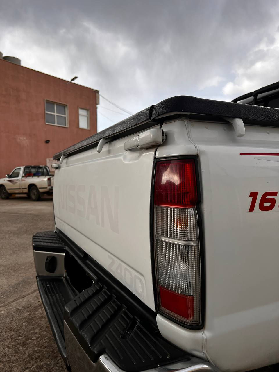 سلام وعليكم 
پيكب نيسان موديل 2012
 رقم سنوي جديد تخم تأيرات جديد
سياره مكينه ما مفتوح 
سياره دعاميه ل دعامية مكفولة عامه مابي سبخ بدون بارد بدون ملاعزة كلووو بشرت رقم موبايل 
*********** اكر, نينوى
