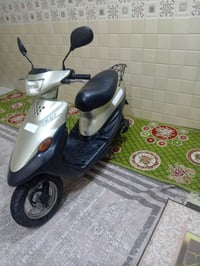 دراجه ياماها 9 زروف للبيع دراجه نظيفه  اوارق وكلشي كامل بيها دراجه تخب...