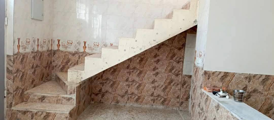 بيت🏠 للايجار المساحه 50 متر حي النداء شارع مجمع بيتي عمود 54 خلف مول بغداد #قريب_جدا_عن_الشارع_العام سعر الايجار 200 يحتوي على غرفه صاله مطبخ حمامات للاستفسار ***********

