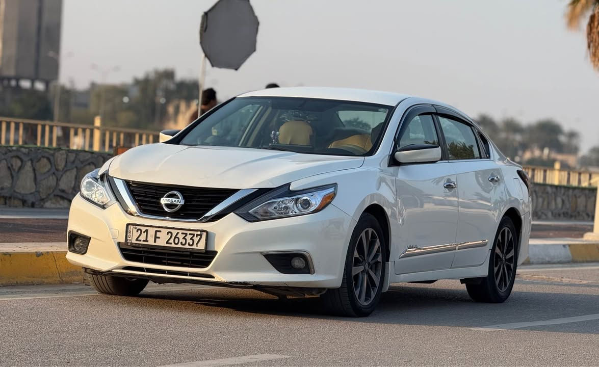 السلام عليكم

نيسان التيما 2016 امريكي رقم سليمانية داخل بيجي المرغوب 

المواصفات

بصمة تشغيل

بصمة ابواب

مانع انزلاق 

تحكم استيرن

مثبت سرعة 

كشن كهرباء

كاميرا خلفية 

ماشية 94000 

كير مكينة تبريد تدفئة حدادية شرط ما مفتوح على وضع الشركة 

الحادث موضح بالسونار بدون دواخل نهائياً  بدون ايرباك كلة سليم 

السيارة جديدة جداً  جداً مابيها اي نقص ولا اي گلوب بالدشبول 

السعر132 بيها مجال 

المكان ديالى /بعقوبة  للاستفسار رقم *********** واتساب او خاص موجود بعقوبة, ديالى
