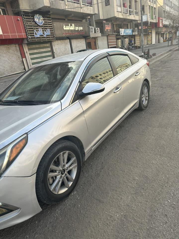 سوناتا موديل ٢٠١٥ وارد امركي رقم اربيل حادثهه سرقة چاملغات امامية بدون حادث بدون ايرباك والدور جاملغ خلفي بي صبغ السعر 
١١٠ ورقة مع المجال 
***********
