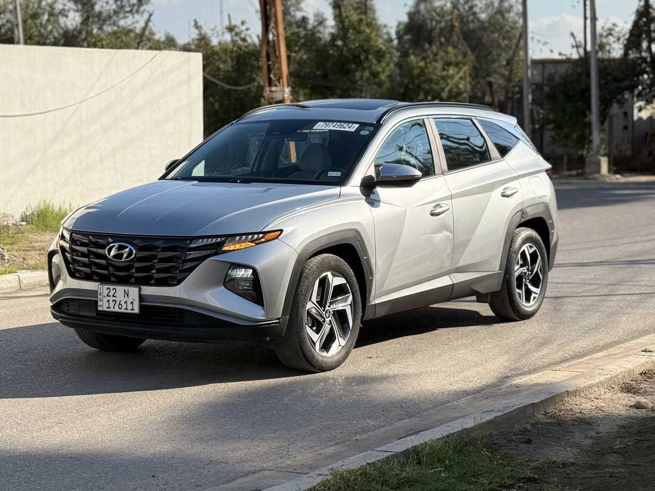 السلام عليكم
للبيع فقط 
توسان 2023 sel plus 
بجم كبس بدون دواخل
ارباك سليم فقط بردة 
حادث جاملغ خلفي وباب خلفي صفحة السايق 
مواصفات 
فتحة 
بصمة 
كراسي جلد و كهرباء وتدفئة
جنطة كهرباء
عداد ديجتال
رادار  امامي
تحديد مسار وقيادة آلية
شاحن وايرلس
مكينة 2.5 سمارت
وباقي المواصفات المعروفة 
للاستفسار 
***********
***********
متوفر واتس اب ✅✅✅✅
مكاني بغداد الكرخ
