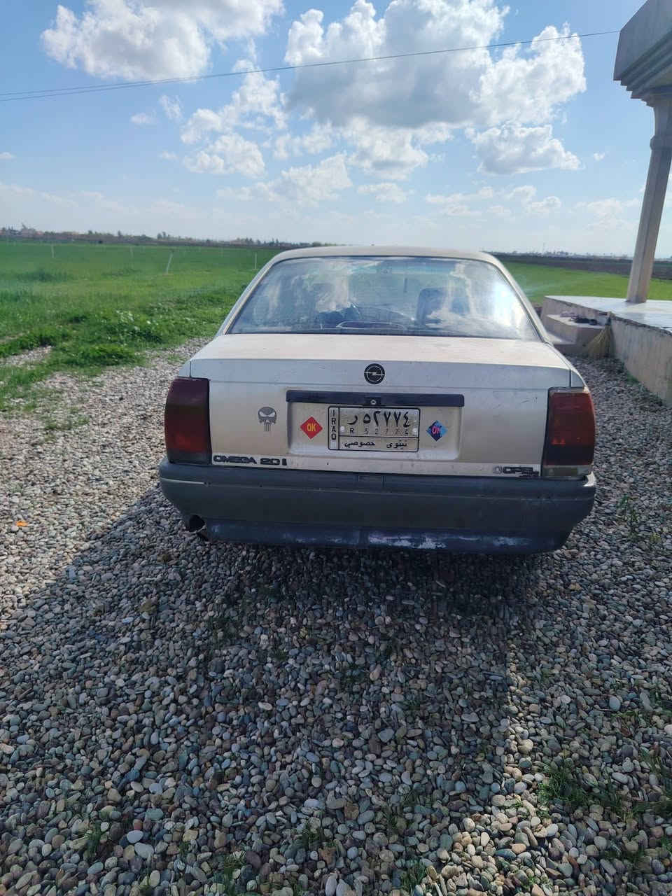 سلام عليكم سياره البيع وبل وميكه نضيفة وضع شركه كير محرك كلو شرط تيرات اربعه جديد صدر جديد بتري جديد كهربايات كلهه شقاله رقم نينوه سنويه 28 دفتر بنزين بيه تريد تحويل تريد وكالة وترهم مروس حسب القناعه العنوان كركوك الحويجه الاستفسار السعر ٢٠ وبيه مجال الاستفسار تصال على الرقم ***********
