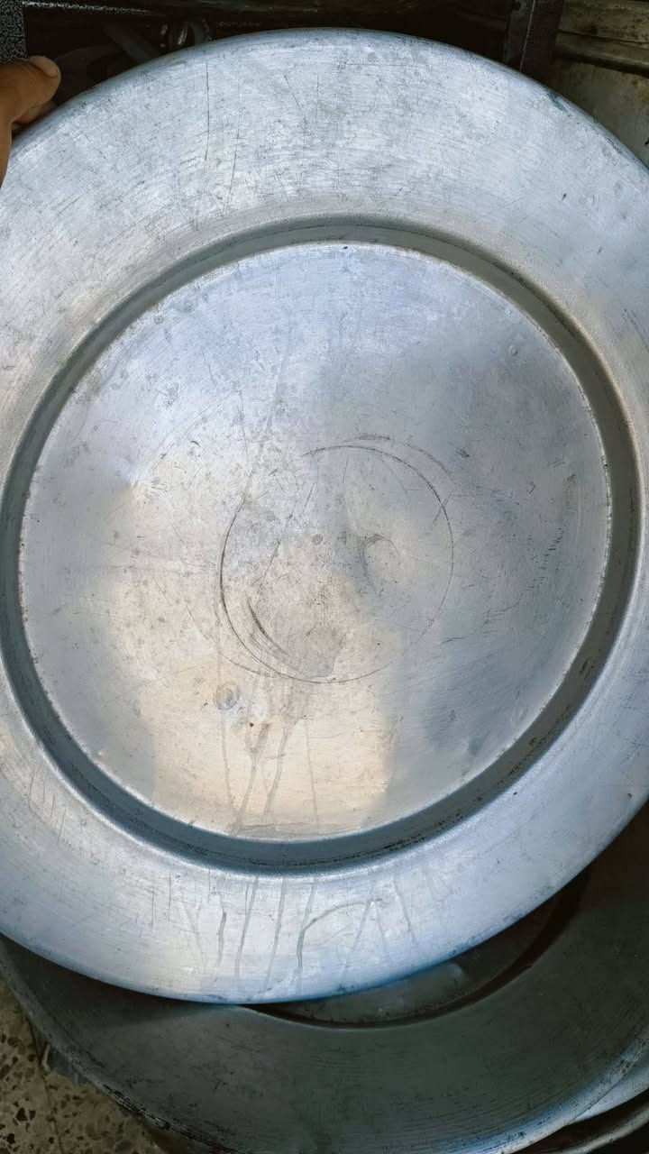 يعلن مكتب  بركات الزهراء لتاجير كافة الچوادر وجميع مواد الطبخ للحجز والاستفسار الاتصال عل الرقم التالي ***********او مراسلة الحساب  صادق فرج النائلي
