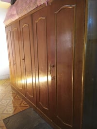 كنتور • ٥ أبواب