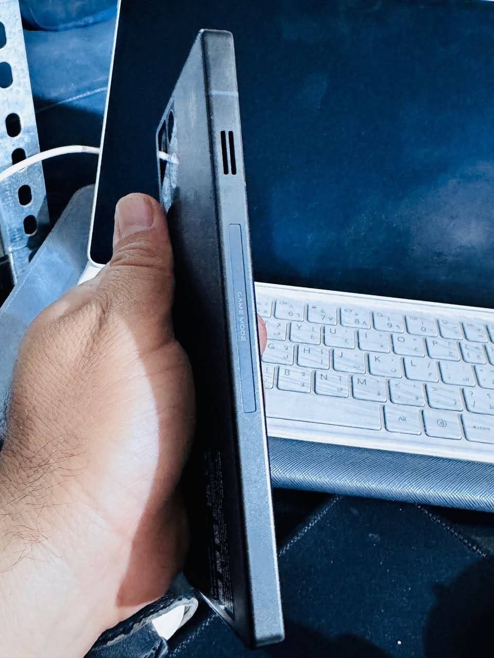 السلام عليكم

جهاز redmagic 11 pro 
النسخة العالمية ذاكره 256 كيكا بايت
مستخدم شهر واحد فقط نضافة 100‎%‎ مع كامل ملحقات


**إذا كنت صاحب هذا الإعلان وتريد حذفه لأي سبب، رجاءا أرسل رسالة إلى الدعم الفني**
