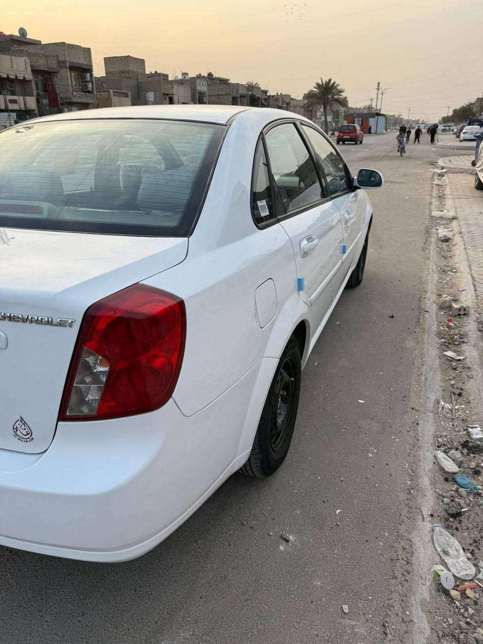 السلام عليكم  موديل 12 بسمي سياره خير من الله جديد جدآ السعر 90 وبيه مجال باقي التفاصيل اتصل على ***********
