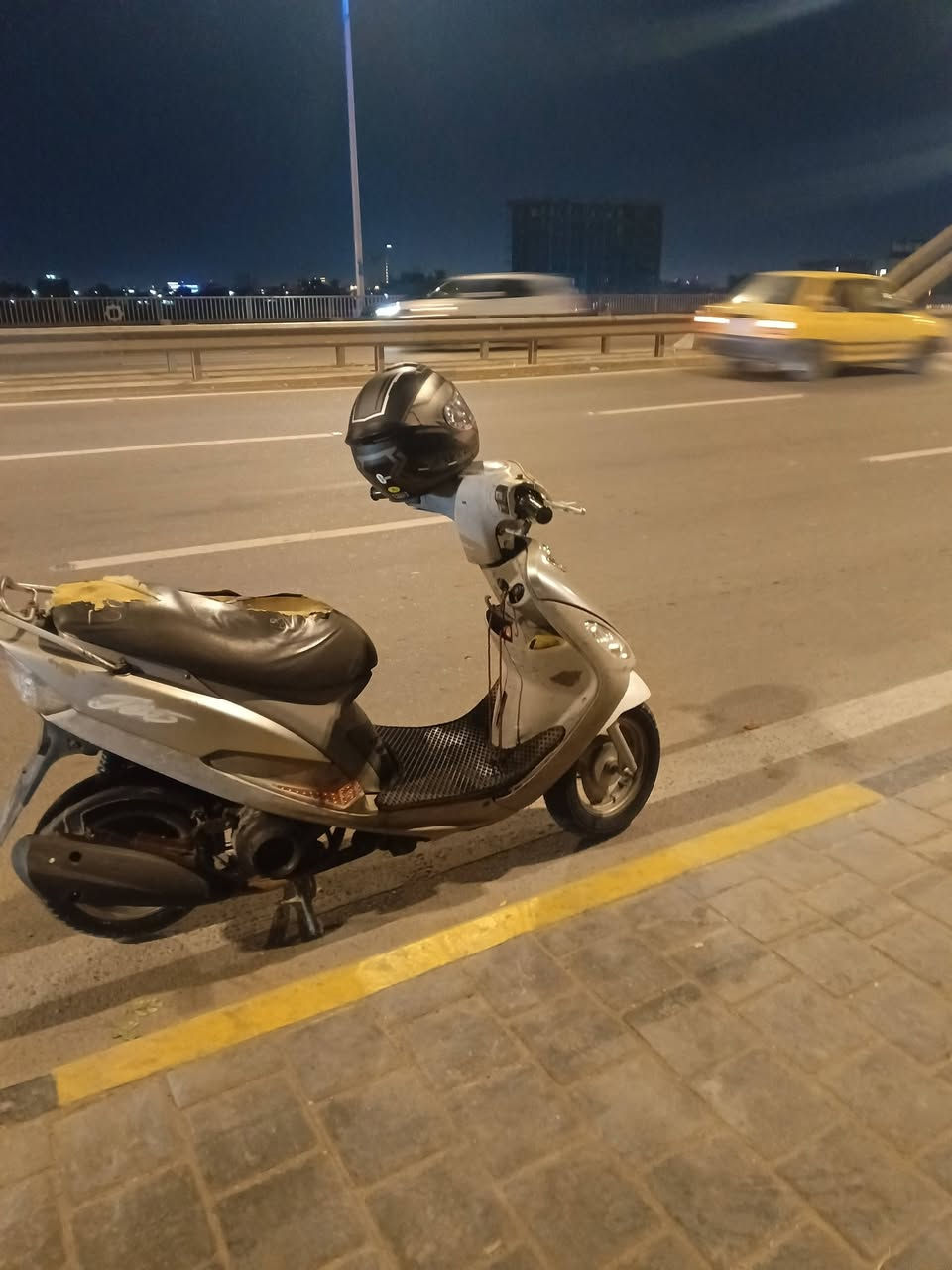 سلام عليكم ماكس منغولي دراجه نضيفه مكينه خرسه كرباءيات شغاله هاذا رقم *********** مكاني بغداد جكوك سعر 450
