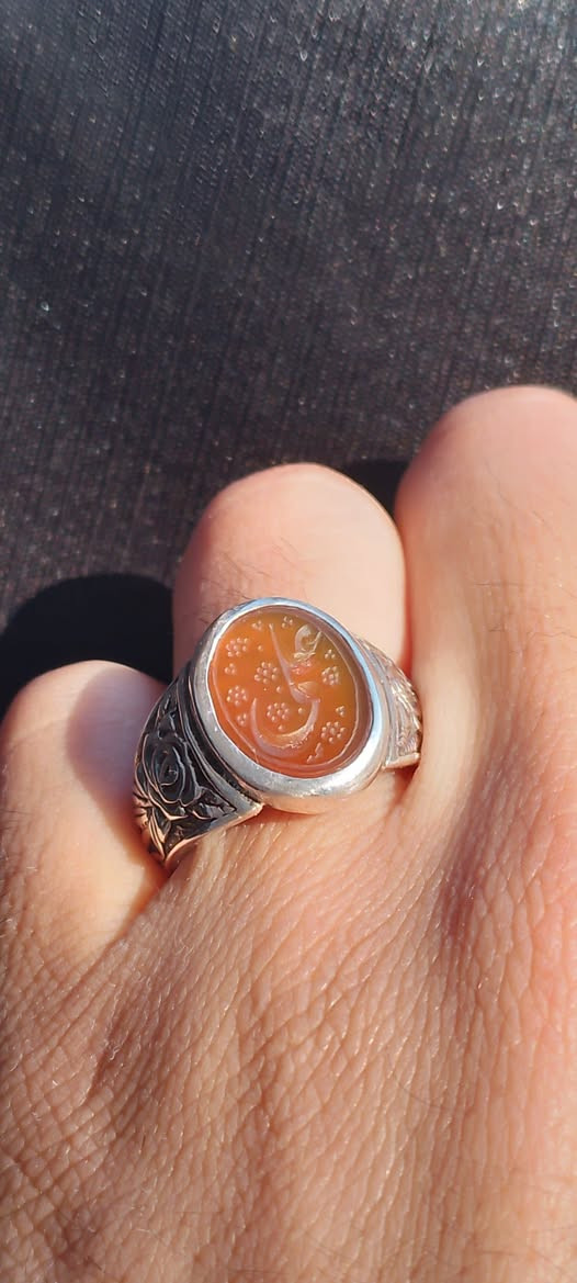 السلام عليــكم
لبيع  بـ ( 40 الـف) بدون عمله رجاءً سعرها مناسب 
قياس (  21 )
محبس  عقيق يماني مشمشي  الخط الاستاذ «محمد» 
 مخطوط عليه ( علـــــــي) عليه السلام 
صياغة يدويه عراقيه ام ورده 🌹 ثكيله فضـه
بدون إحراج توصيل ماكو  ( بدون حجز رجاء اخوي )
مكاني  بغداد مدينه الصدر


**إذا كنت صاحب هذا الإعلان وتريد حذفه لأي سبب، رجاءا أرسل رسالة إلى الدعم الفني**