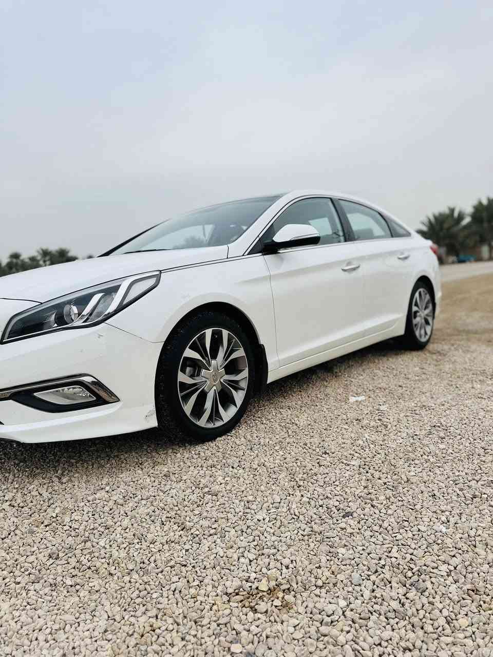 سلام عليكم سوناتا البيع موديل 2015 خليجي محرك دوش 2400 مكفول من فتح على وضع شركه كير على وضع شركه سياره مكفوله من كلشي ماشيا 104 موصفات سياره بصمه كشن كهربائي تبريد قطعتين سقف بنرامه فول سياه حداديه جديده جاهزه سياره  مكان سياره بابل ***********
