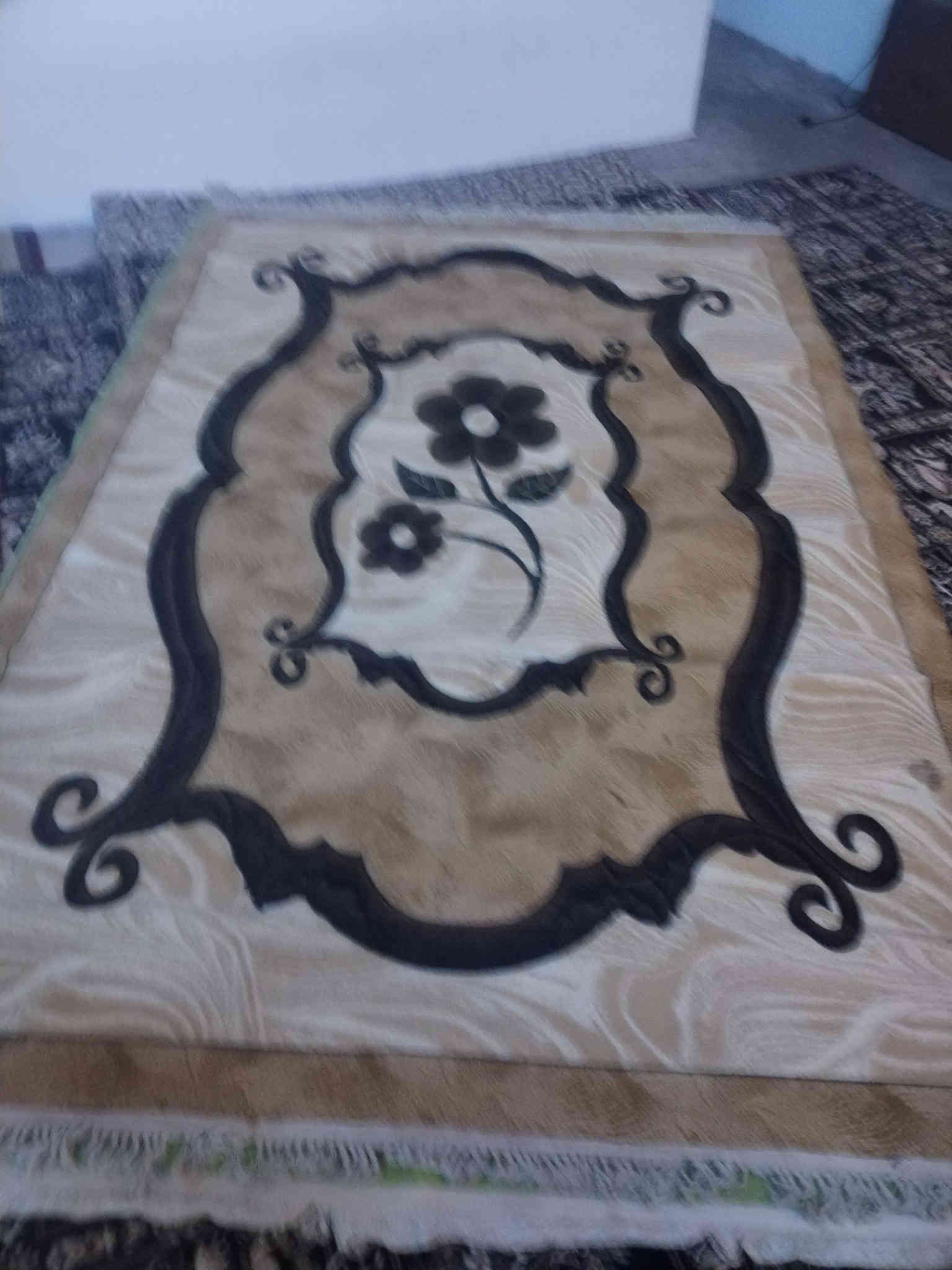 غراض للبيع تواصل واتساب ***********
