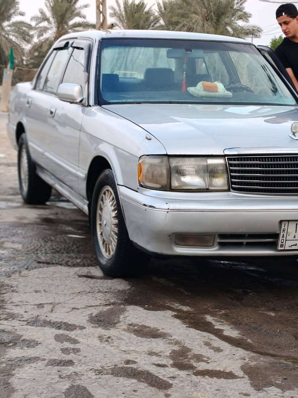 السلام عليكم  كراون ارنب  اصلي  للبيع موديل ٩٥مكفوله كص ونغل جثه والعيب الشرعي سياره جاهزه تخم تاير جدد باتري جديد تبريد منظومه جديده سياره مصبوغه رقمه بغداد مشروع وطني عندي بيهه وكاله عامه  سعره 65وبيهه مجال مكان بصرة.  المدينه ***********
