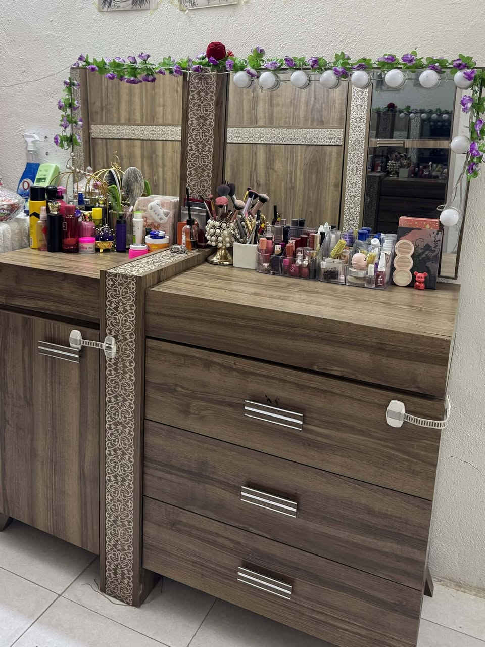 غرفه تخبل ونضيف مكانها الدوره السعر 400


**إذا كنت صاحب هذا الإعلان وتريد حذفه لأي سبب، رجاءا أرسل رسالة إلى الدعم الفني**