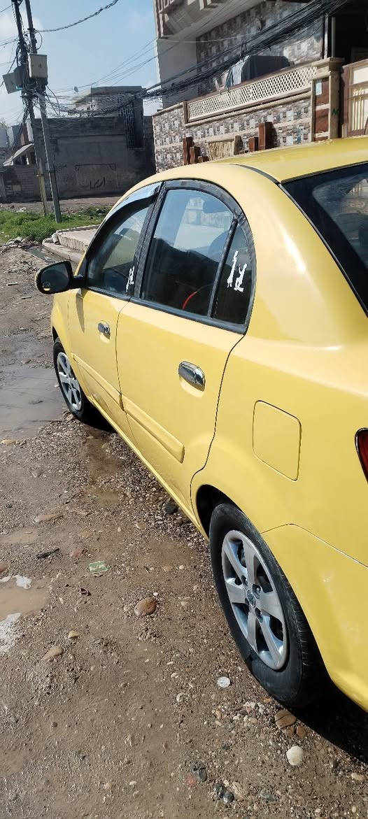 كيريو موديل 2012 فول اتوماتيك بلا ضرر بلا دواخل ما عدا تلقيطات معجون مال تكسي داخل اسود مواصفات برايد تاير جديد *********** ***********
