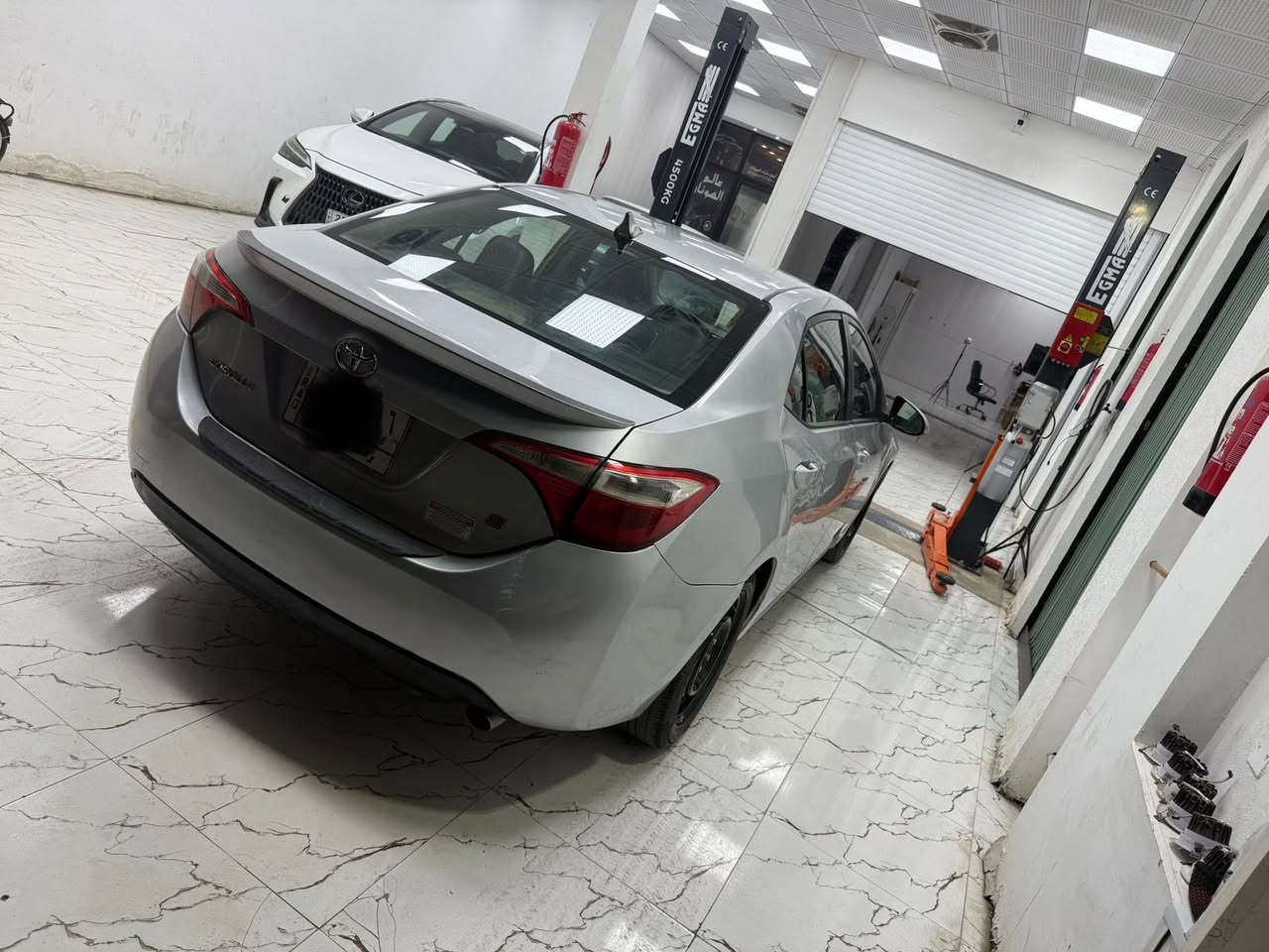 كورلا ١٤ ضررها جدا بسيط محرك ١٨٠٠ تقريبا بيها احزام بدون داخل …رقمها واسط تحويل مشروع وطني ..السعر..٩٨…جاهزه ع الاخر ….***********
مكانها بغداد بسمايه
صور امريكا ناشرهن بالاعلان..
