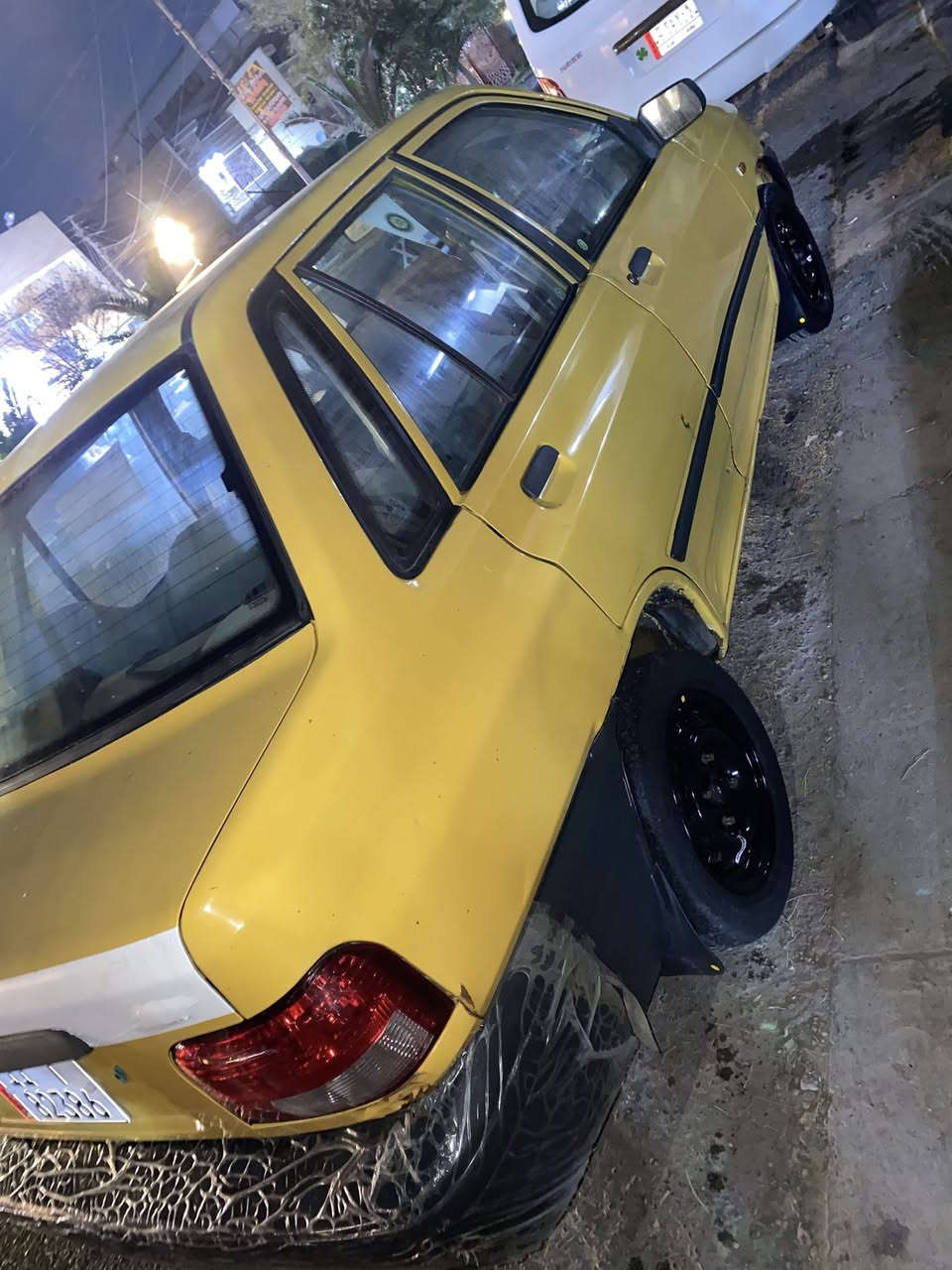 السلام عليكم اخوان سايبا موديل ٢٠١٢ تحويل مباشر بأسمي مكينه خير من الله صدر جديد شرط امامي خلفي شواصي مكفولات سياره جاهزه من كلشي مصفره هيئه وغرامات سنويه لل٢٠٢٨ بيها فقط باب مال عبري مبدل وجاملغ مبدل فقط تبديل سعرها ٣٠$ وبيها مجال للطيبين مكاني بغداد الشعب حي التجار رقم/***********
