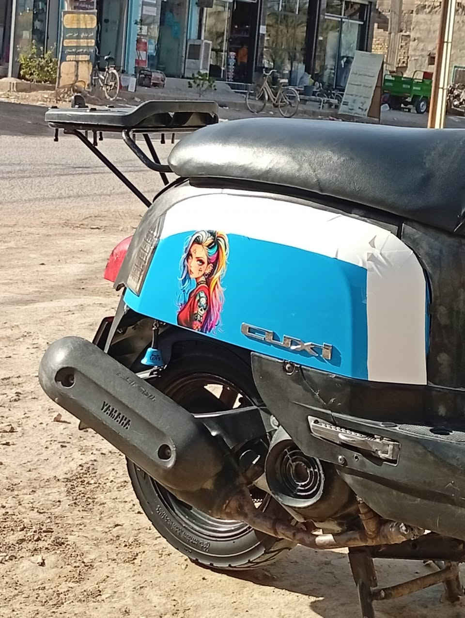 دارجه للبيع بوليس نضافه واحد على واحد مكفوله من كلشي محتاج واريد ابيع عنواني بابل دبله هاذه رقمي ***********
سعر750وبيه مجال حك جيه
