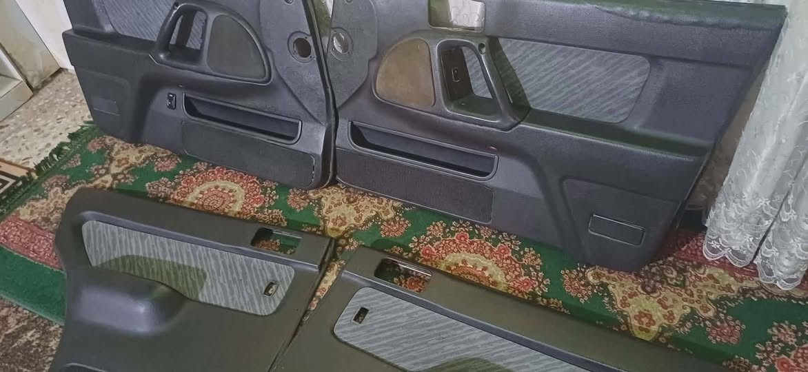 السلام عليكم تخم بطاين دمعه مستعملات نضاف جدا سعرهن من الاخير ب130 وابيعهن شلع مابيع مفرد وقبق محرك دمعه هذني حاويه اليحتاج يتصل 0777390910 أو *********** الخط الثاني بي واتساب
