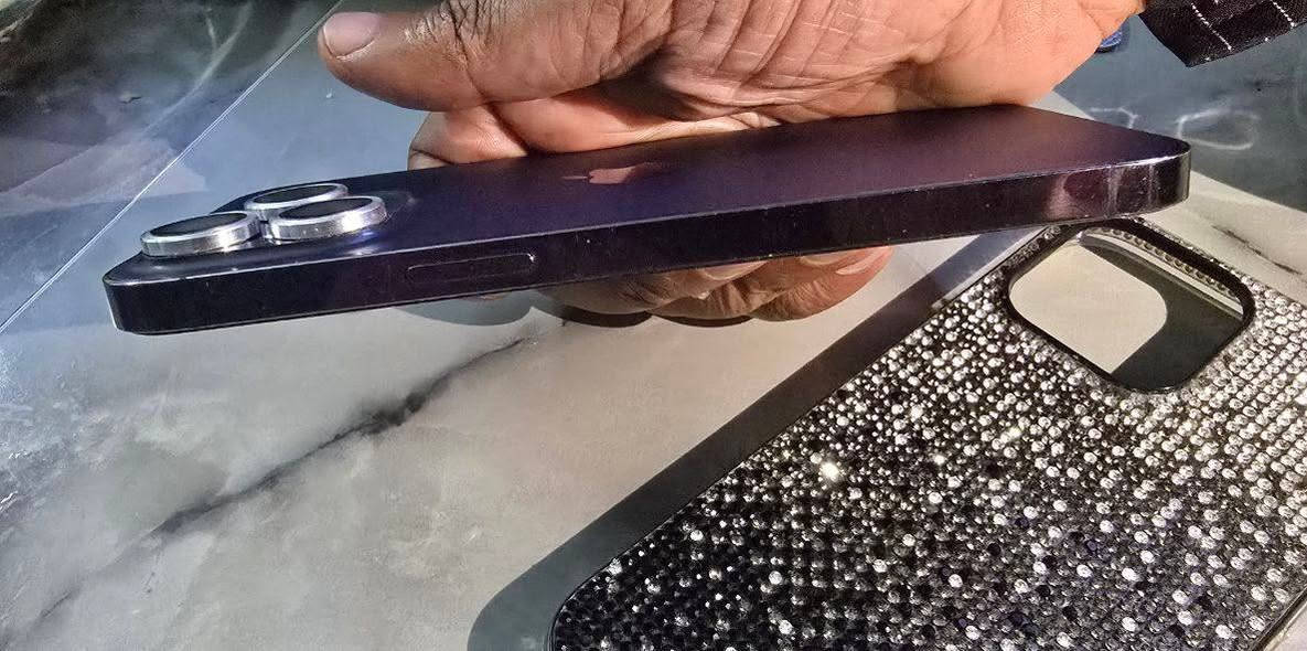 ايفون 14 برو ماكس ذاكره 256 كيكا
بطاريه 81 غراضه كامله 
لا مفتوح ولا مصلح 
نموذج M
السعر 850 وبي مجال 
العنوان الطي
او التاجيات


**إذا كنت صاحب هذا الإعلان وتريد حذفه لأي سبب، رجاءا أرسل رسالة إلى الدعم الفني**