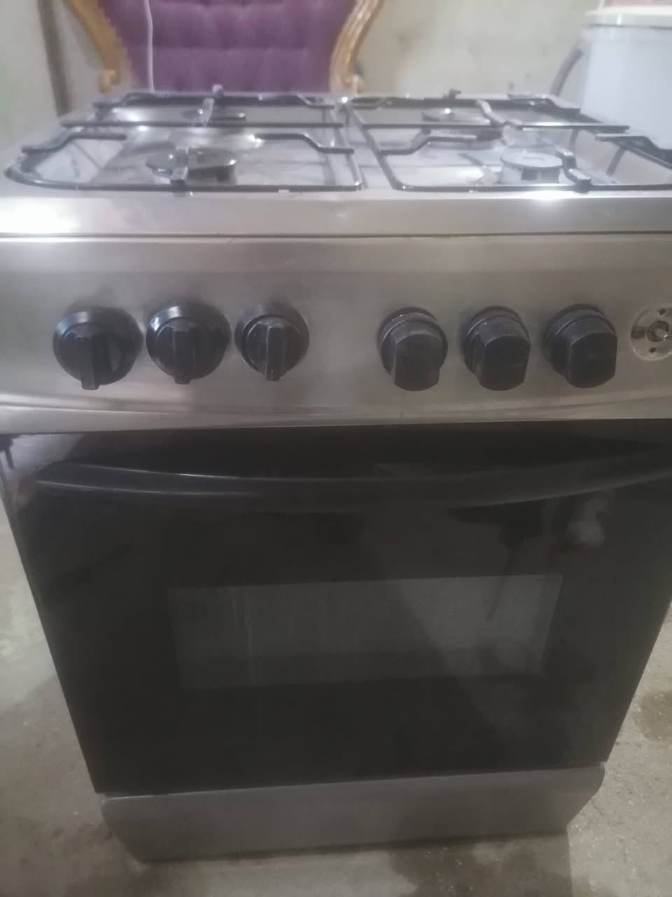 السلام عليكم عندي طباخ للبيع مكاني كربلاء سعر خاص  واتساب موجود ***********
