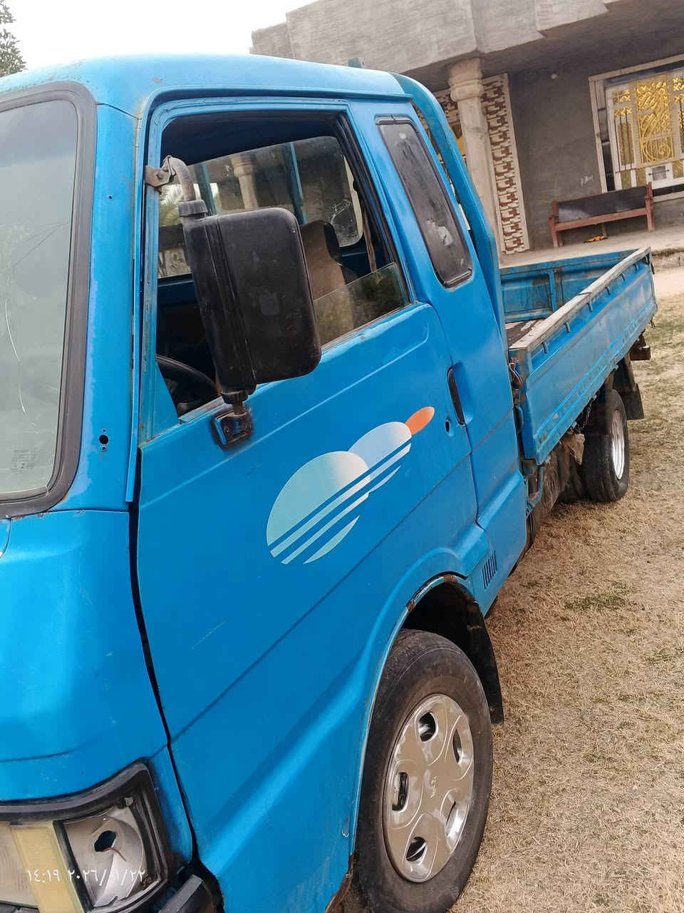 السلام عليكم كيه بنكو موديل 94محرك مجفد جديد سنوية ال 27مكفوله رقم صلاح الدين الماني كير خير من الله العنوان الانبار رمادي السعر 43اتصال ***********//***********
