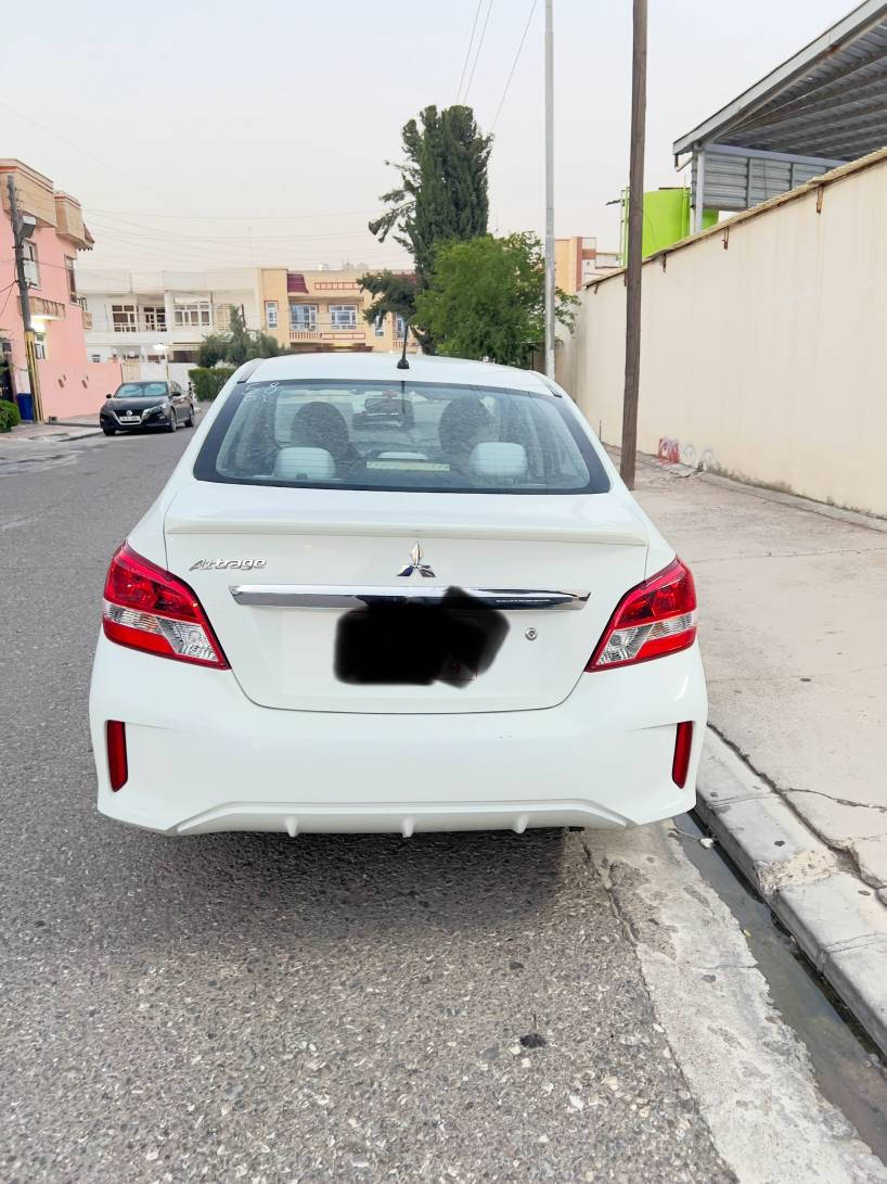 میراج    2022 
سەیارەکە زۆر زۆر خاوێنــە
سێ جێ تەعدیل  هەیە بێ بۆیاخ
سەنەوی تا  2029  نوێیە 
شاشە ئایپاد 
تەعدیل سورعە 
سوکان ڤۆلیۆم 
تڕاکشن
نرخی 97 وەرەقە مەجالەکی برایانە

0751 134 5335
واتساپ /ڤایبەر أربيل, العراق
