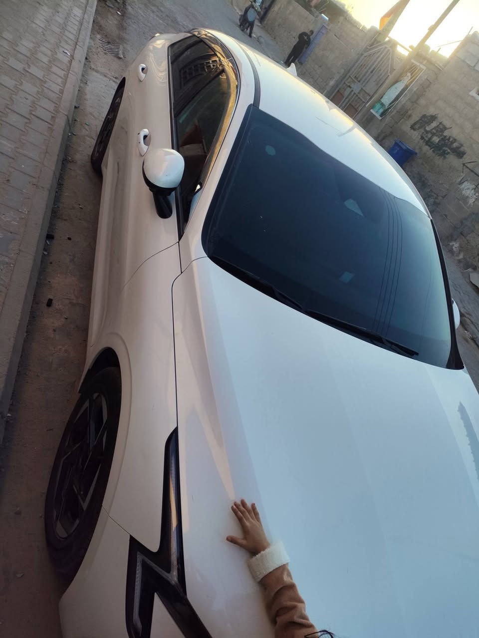 كيه فايف موديل 2024 وراد كوري فول مواصفات ماعده فتحه غاز بلاد محرك الفين دوش سياره كفاله لون ابيض صدفي لوم مميز بدون رقم بصره تسجل جميل محافظات ماعده لإقليم
سياره ممشى 80  مكاني بصره  علمن وكيل كل محافظة عندي بصم
سعر 205


**إذا كنت صاحب هذا الإعلان وتريد حذفه لأي سبب، رجاءا أرسل رسالة إلى الدعم الفني**