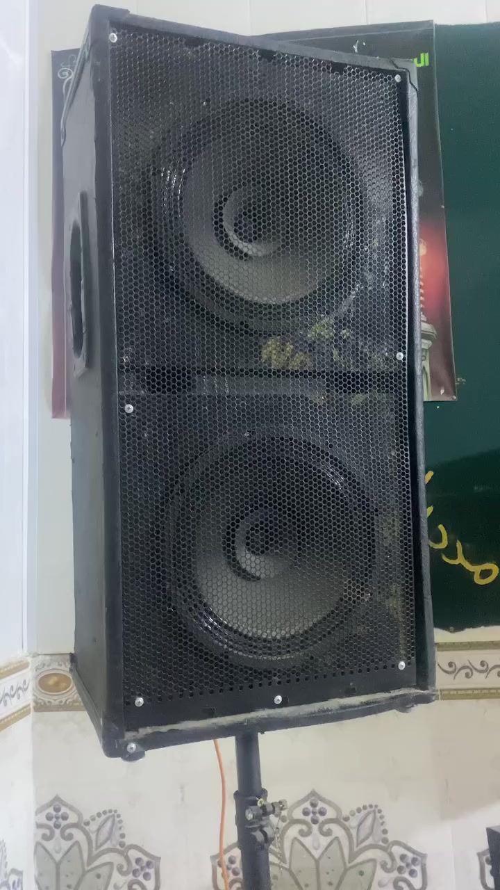 جهاز جاسكو مع كامل ملحقاته+ سماعات صوت كلش عالي وصافي السعر (350) المكان بغداد المحموديه ناحيه الرشيد *********** .واتساب
