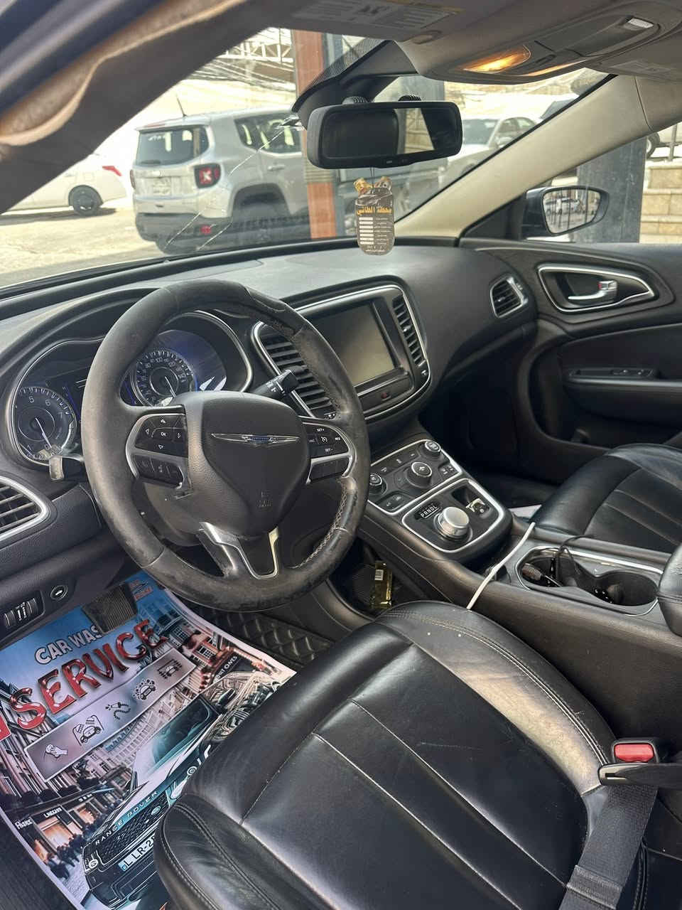 سلام عليكم
C200 

2017 

لمتد عدا الفتحه 

4 سلند 

الحادث موضح بلصور 

رقم اربيل باسم شركة 

سنويه ساقطه 

ماشيه 145 الف كيلو 

شوية بيها جراد بلقماره 
الباقي نظيفه واستخدام شخصي 
كله اصلي ووكاله 

سعر 98 وبيها مجال حك الجيه 

مكاني النجف

التواصل ***********
