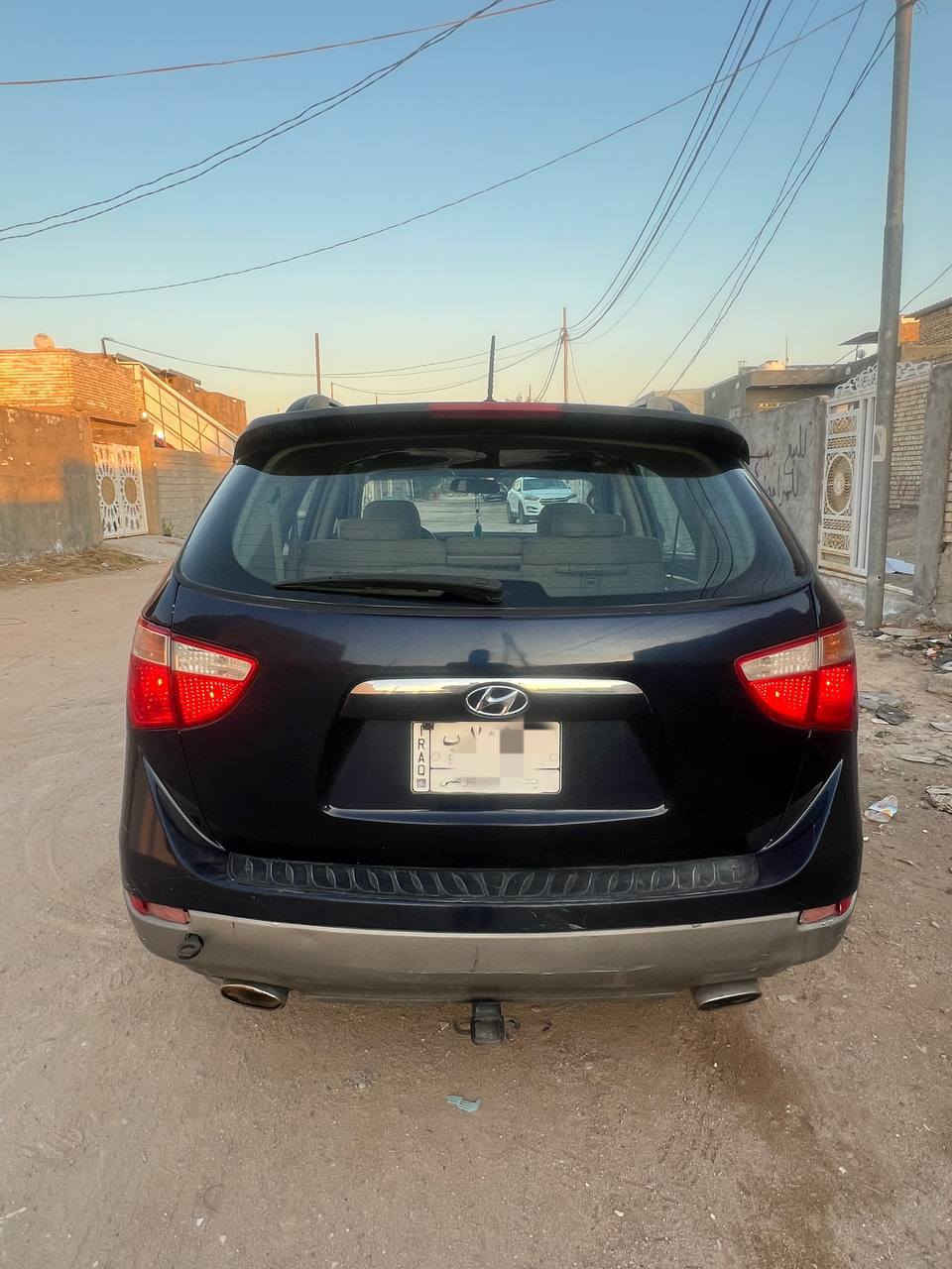 هونداي فير كروز 2007 رقم بغداد تحويل ثاني يوم سنويه 2027 سياره صبغ عام  محرك 6 سلندر 7 راكب تبريد 3 قطع تتحكمات نضام ايكو سياره عائلية  محرك كير حدادية تخم تاير جاهزة سعرها جدأ مناسب 75 وبيه مجال بسيط الشراي يتصل مكاني نجف ***********
