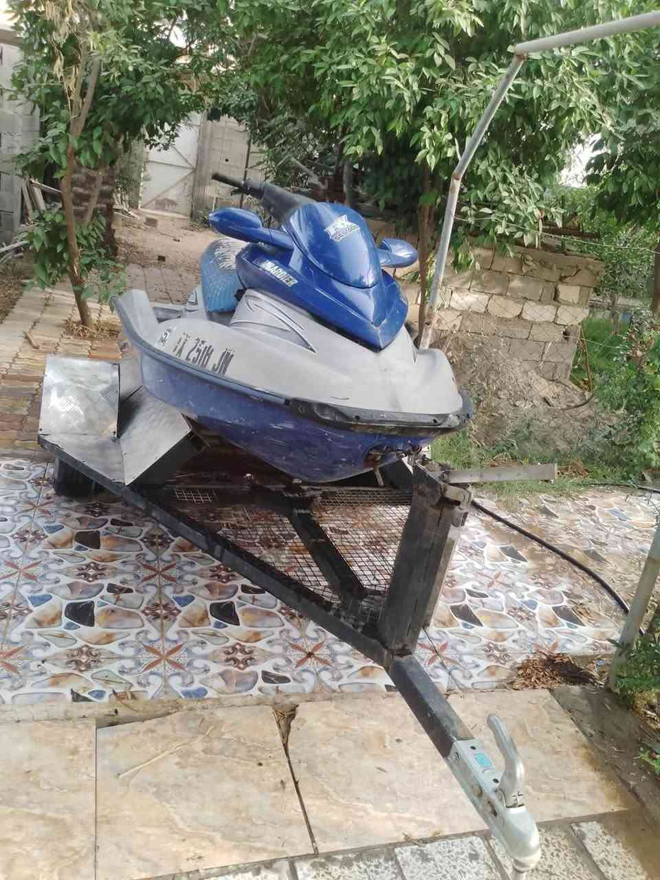 جت حجم ١٠٠٠شغال  مع العربانه مكانه بصره سعر ٢٣ورقه
رقم الهاتف 
***********
