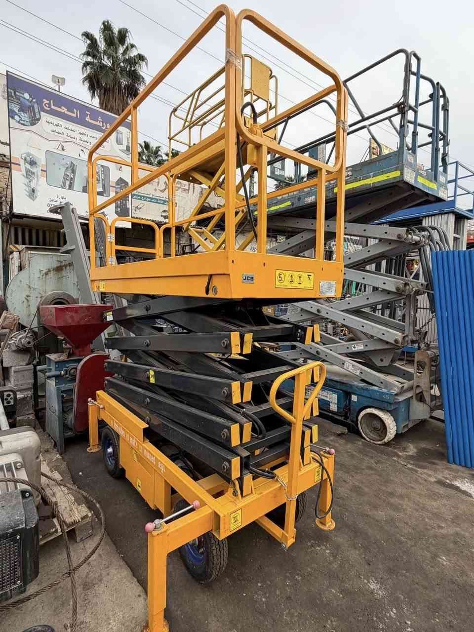 يتوفر جميع المصاعد المقصيه بيع وإيجار عنوان بغداد باب الشيخ ***********
