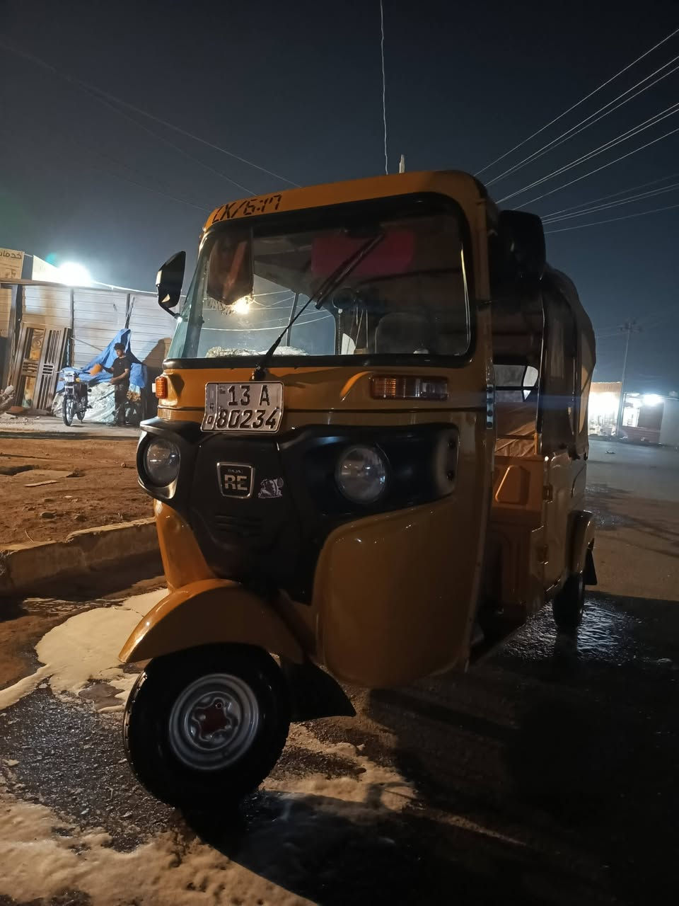 سلام عليكم تك تك للبيع  عامه فقط الدوسات معمره ووزن صبغ وشخط بل غد قليل ومبدل زنجيل فقط ولباقي مكفول الشراي يتصل ***********
