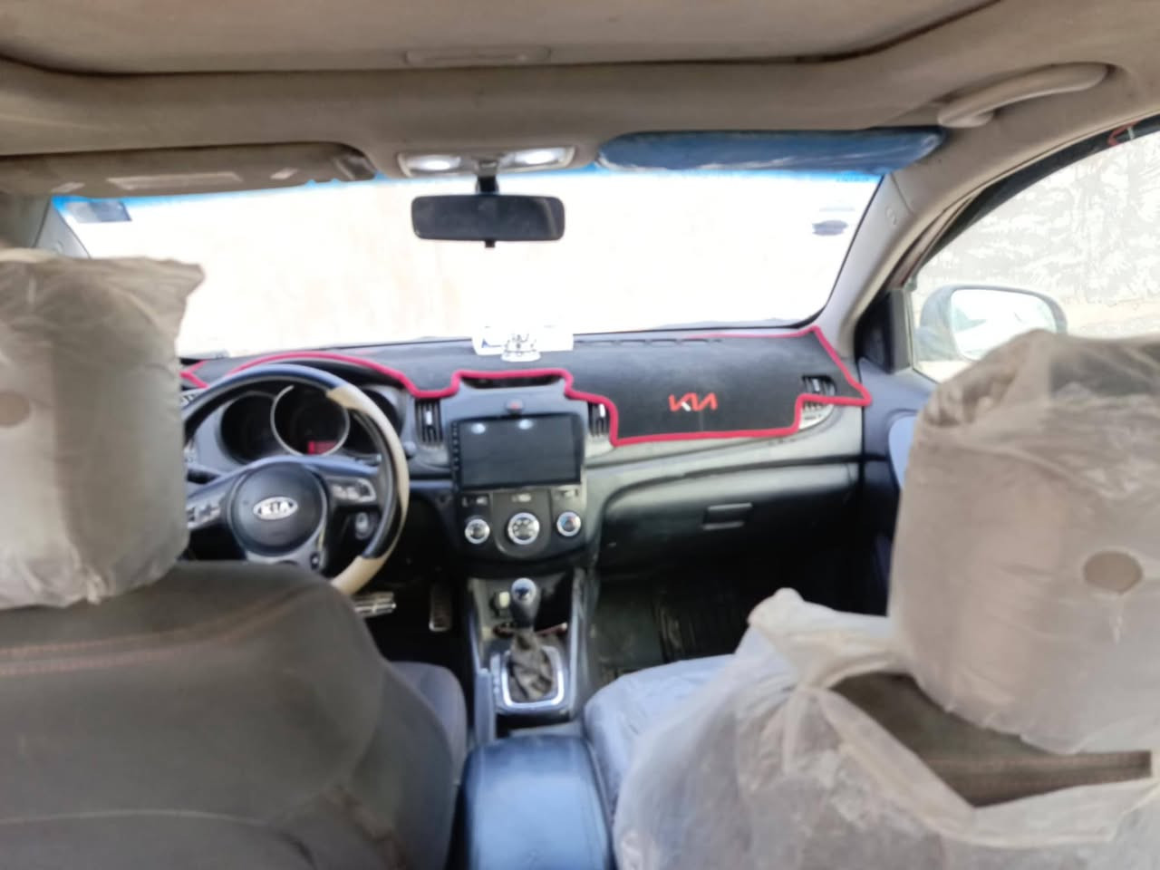 السلام عليكم فورتي للبيع موديل 12 سياره رقم انبار دولي حادثها جاملغ خلفي الايمن وجاملغ امامي ايسر كير ومكينه 2000خير من الله
تخم تاير جديد 
تدفئه تبريد شغال 
السعر 78 
للاستفسار ***********
مكاني حله قرب العلويه شريفه ع
