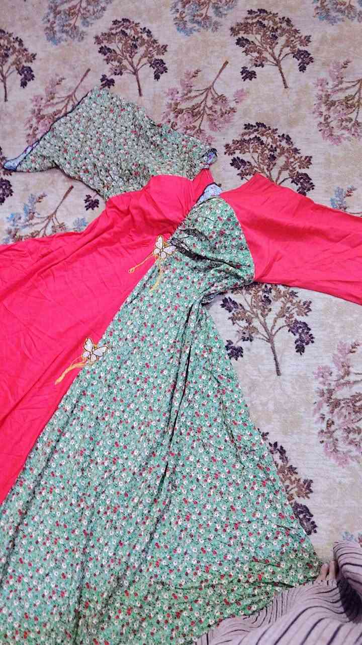 بنات خياط وقماش ب 15 وذا تحجزين قطعتين ب 25 شرط ضمان القماش والفحص امام المندوب  واوفر كامل   اضافه الى كلوشه دبل  كميات قليله الي تحب تحجز تراسلني خاص


**إذا كنت صاحب هذا الإعلان وتريد حذفه لأي سبب، رجاءا أرسل رسالة إلى الدعم الفني**