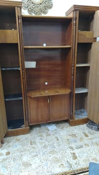 معرض • للبيع • بغداد الخطيب
