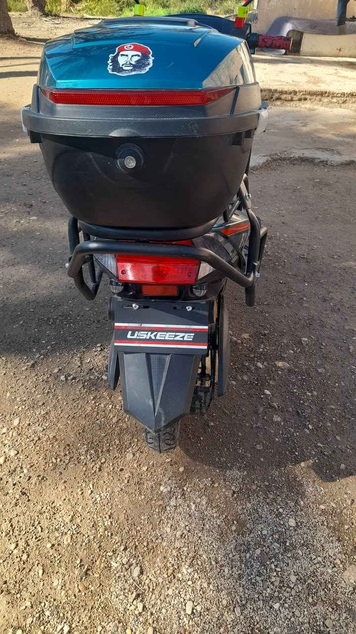 السلام عليكم
ماطور شحن للبيع ٦بطاريات السعر ٧٠٠ وبي مجال الرمادي زنكوره ***********
