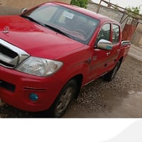 هايلوكس ٢٠١١ • كويتي • ٢٠٠٠٠٠ كم