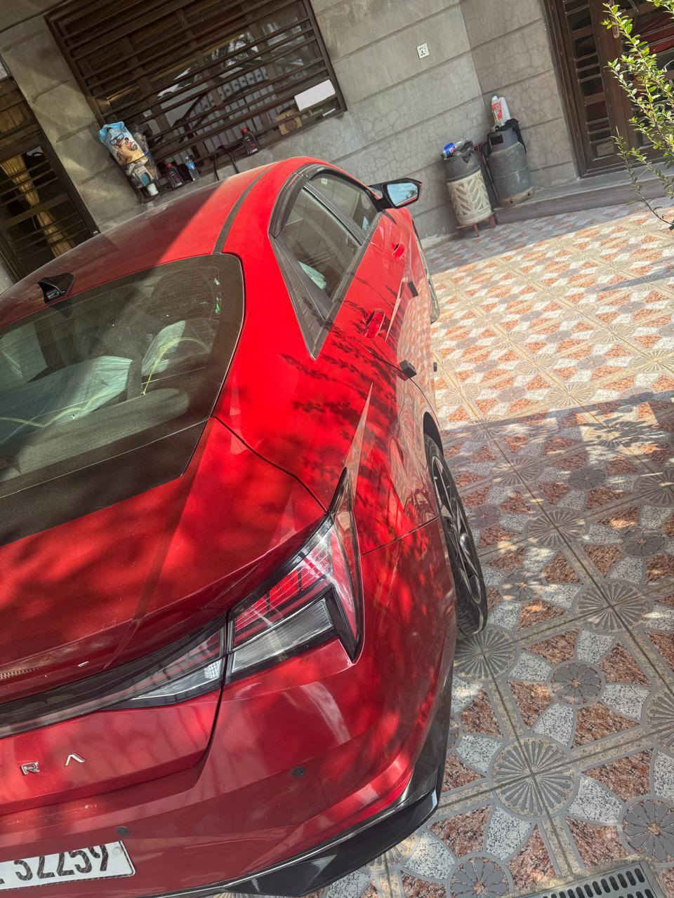 السلام عليكم.. النترا 2023فول موصفات عدا الفتحه.. رقم بغداد بسمي..ماشيه ٦٠.. التفاصيل كلها موجودة وصور الحادث كما موضح فقط قبق الجنطه.. مبدل بلادي. وباقى السيارة كفالة عامة .. سيارة جديدة بمعنئ الكلمه.. مال بيت.. السعر ١٦٠وبيها مجال حك الجيه..الاتصال ***********
