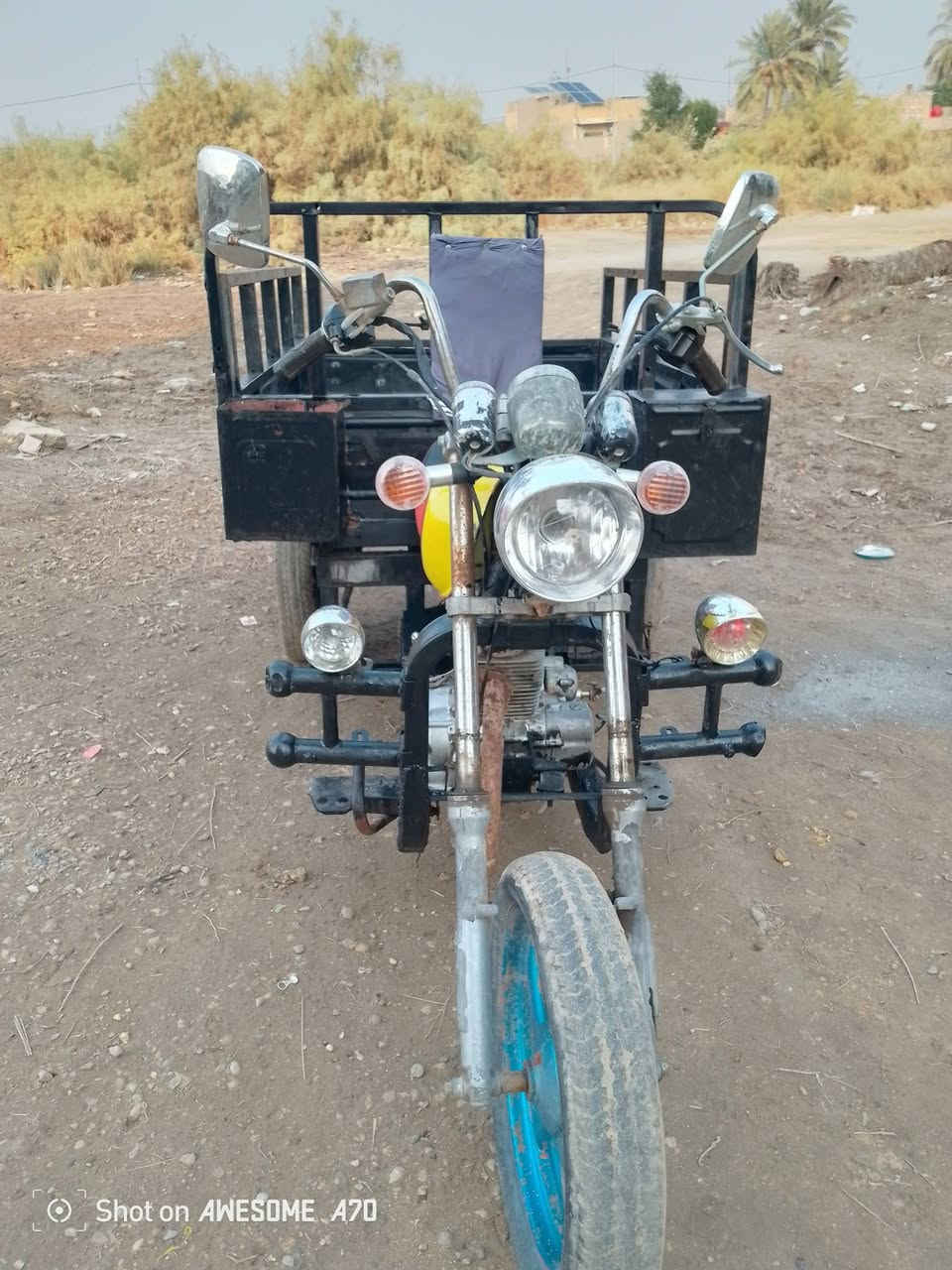 السلام عليكم أمتي ار للبيع رقم ابيض بيهه الركبه امأشره ولشاصي بي لحيم قليل بخدمت  الشراي راعيه موجود ***********
