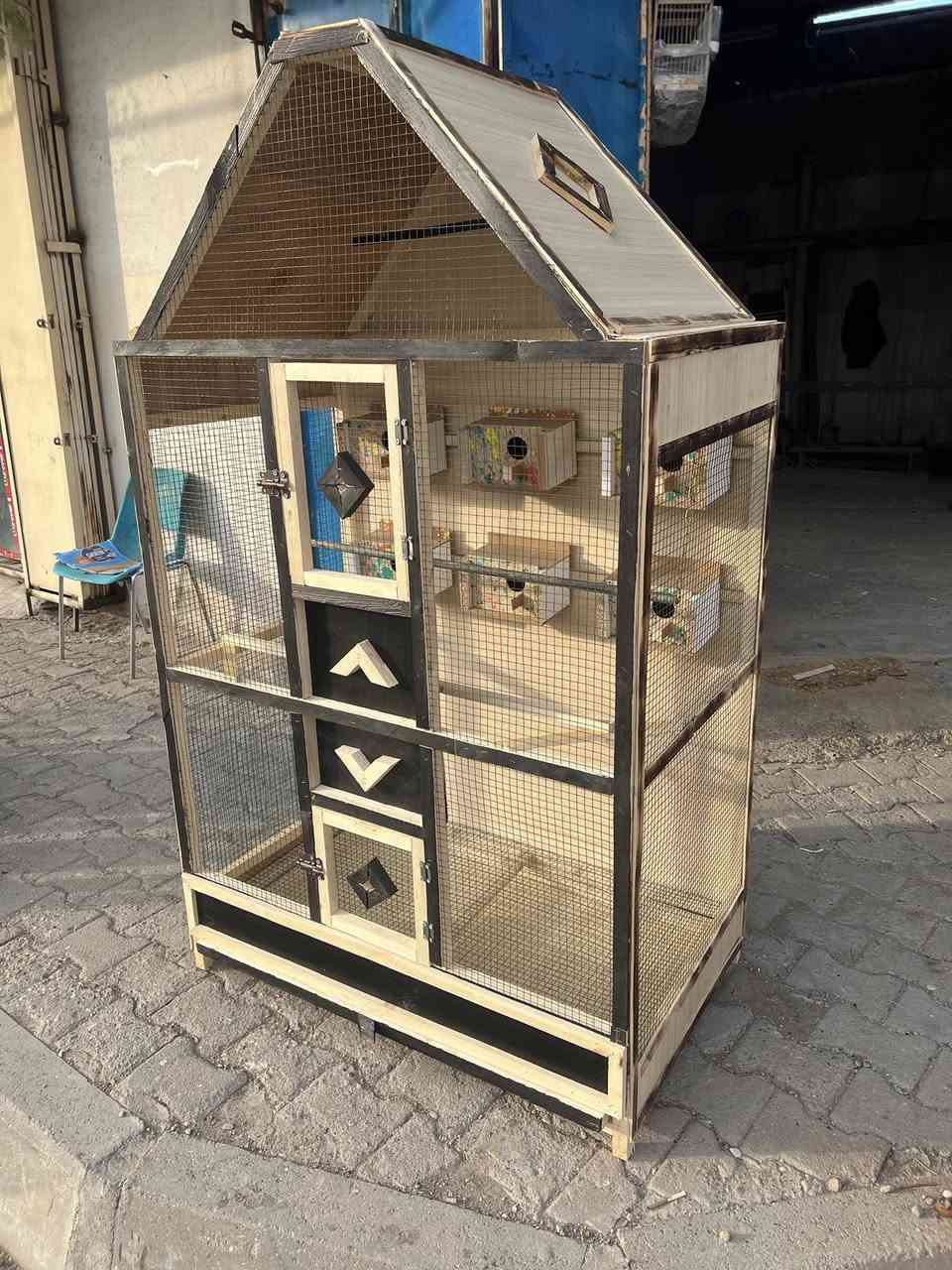 متوفر
شغل درجه اول 
ارتفاع 180
النزال 60 
العرض 120
العنوان كركوك قرب جسر ولاده 
***********
