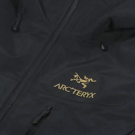 السلام عليكم ورحمة الله وبركاته
↓
‏ARC’TERYX 
موديل: Arc'teryx Alpha SV
GoreTex pro 
قياس:M-L
یلبس وزن+85 کیلو

توصيل جميع محافظات 🚖


**إذا كنت صاحب هذا الإعلان وتريد حذفه لأي سبب، رجاءا أرسل رسالة إلى الدعم الفني**