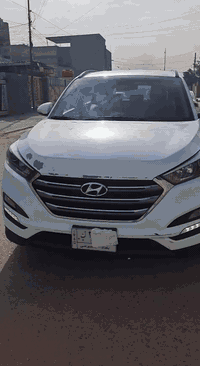 توسان 16خليجي رقم بغداد مكفوله من الصبغ والتبديل  مكينه دوش 2000  كرسي...