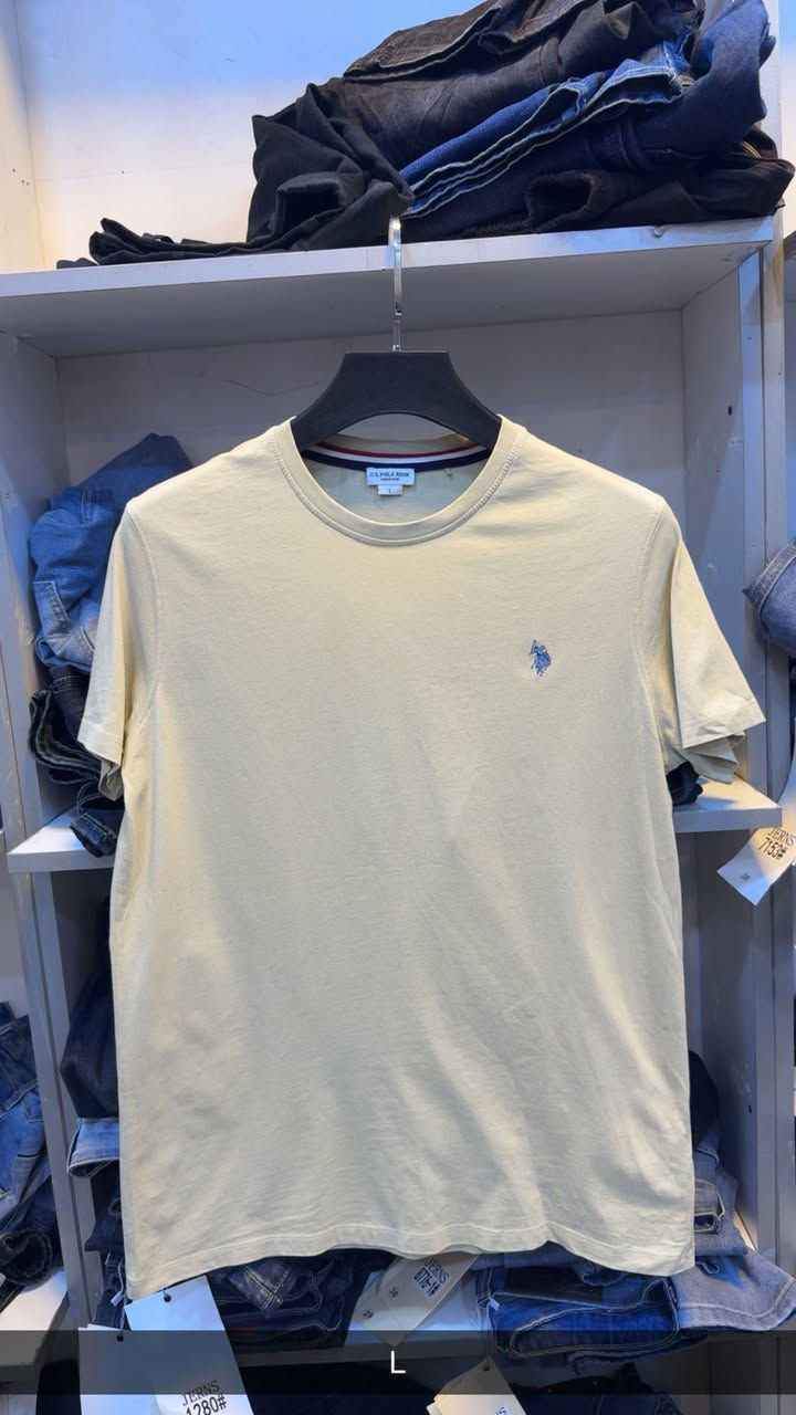 كسر تشيرت بالة سوبر كريمة 
قياسات داخل صورة 
السعر 10الف


**إذا كنت صاحب هذا الإعلان وتريد حذفه لأي سبب، رجاءا أرسل رسالة إلى الدعم الفني**