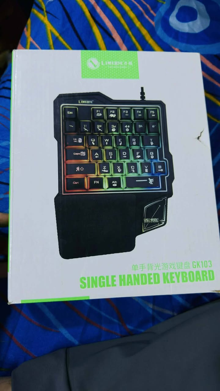 سلام عليكم كيبورد بلو سوج ب15 حجم 70% ول ثاني صغير سعر15جديد ول سماعه فانتك سعر 30 الف مستخدم قليل مكاني نجف


**إذا كنت صاحب هذا الإعلان وتريد حذفه لأي سبب، رجاءا أرسل رسالة إلى الدعم الفني**