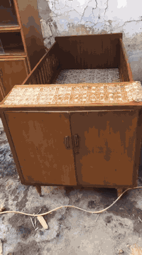 جرباية أطفال • خشب زان • القاسم